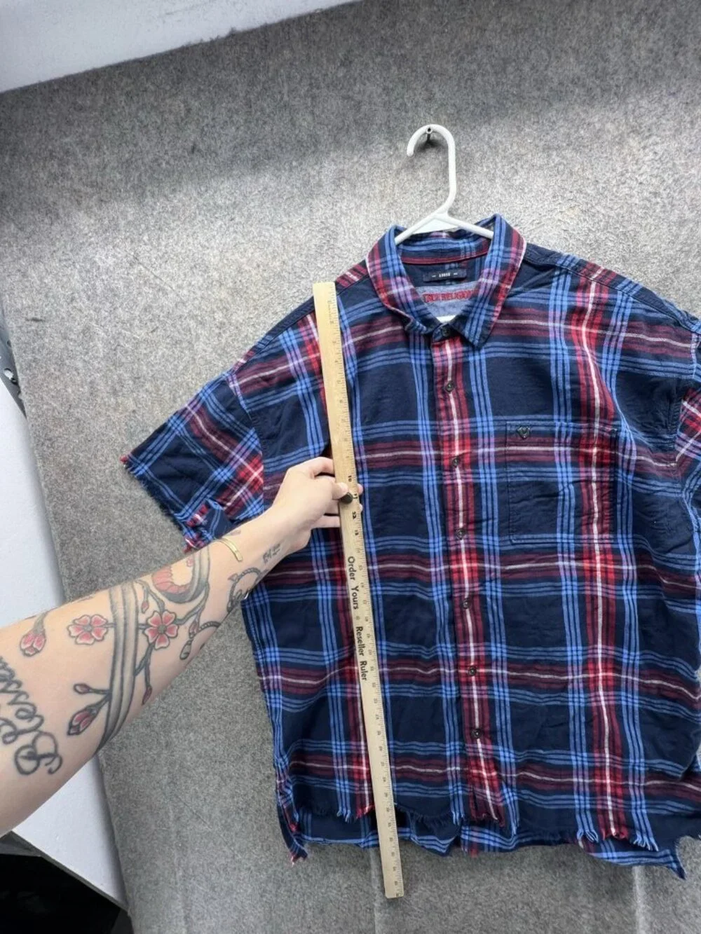 True Religion Shirt Men XL Blue Plaid Short Sleeve Button Up Fringe Hem Slouch